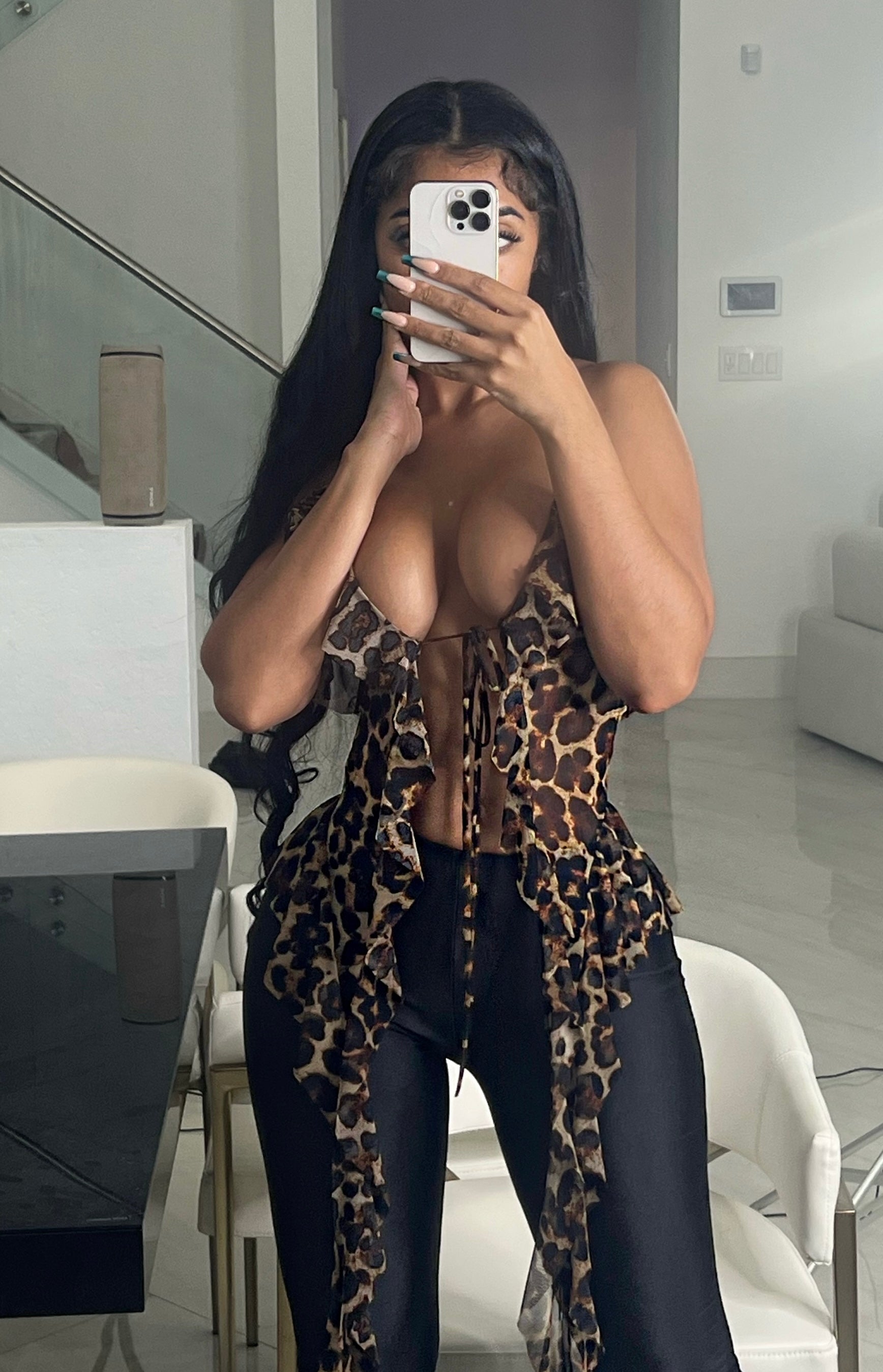 Ni’que Top